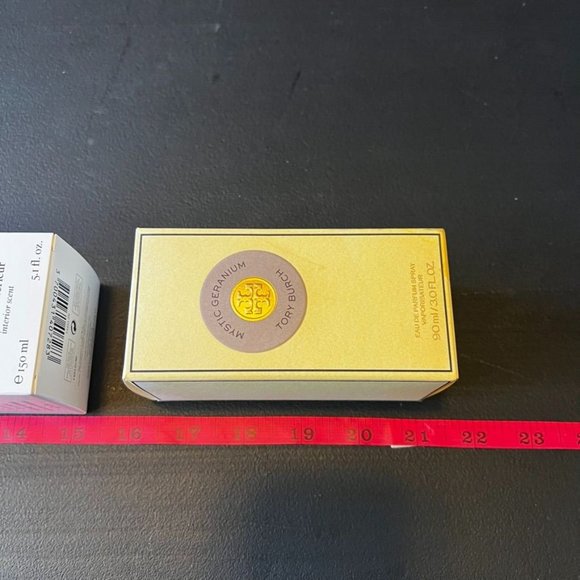 Luxury Empty Box Bundle x3  Tory Burch, Michael Kors, DIptyque - Picture 8 of 8